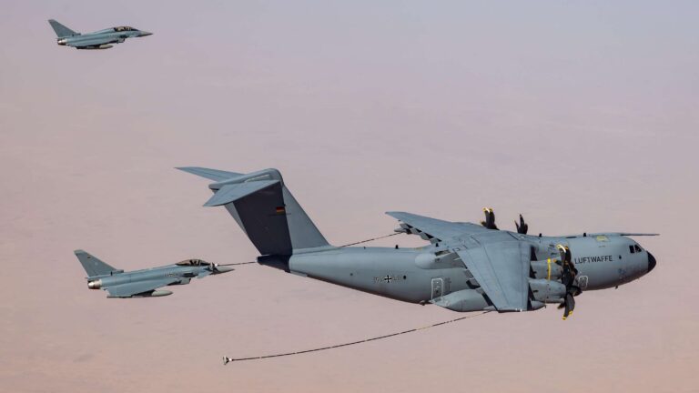 Eurofighters e A400M da Alemanha realizam operação conjunta