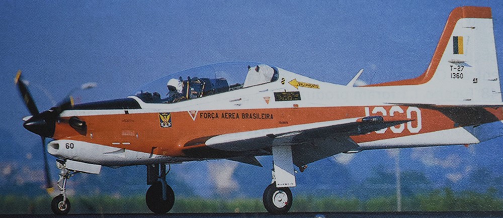 Embraer Tucano T-27